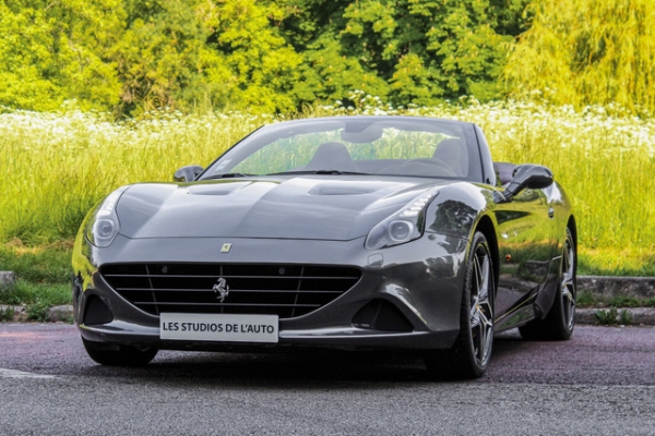 FERRARI CALIFORNIA T